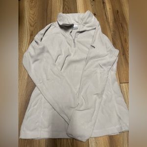 Columbia Women’s size Large Fleece pullover